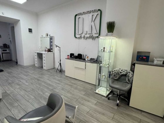 Оренда приміщення під салон краси ! Центр Львов