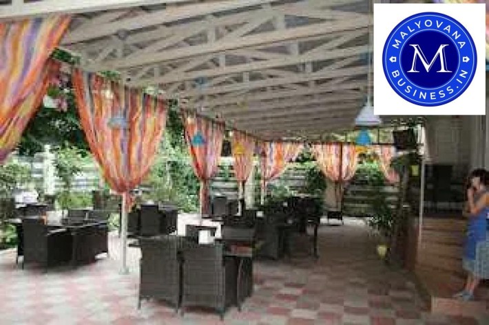 Кафе  фасад  проспект Шевченка  /пров. Матросова - фото 1