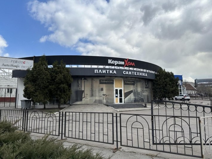 Оренда  будівлі на першій лінії Набережної магістралі - фото 1