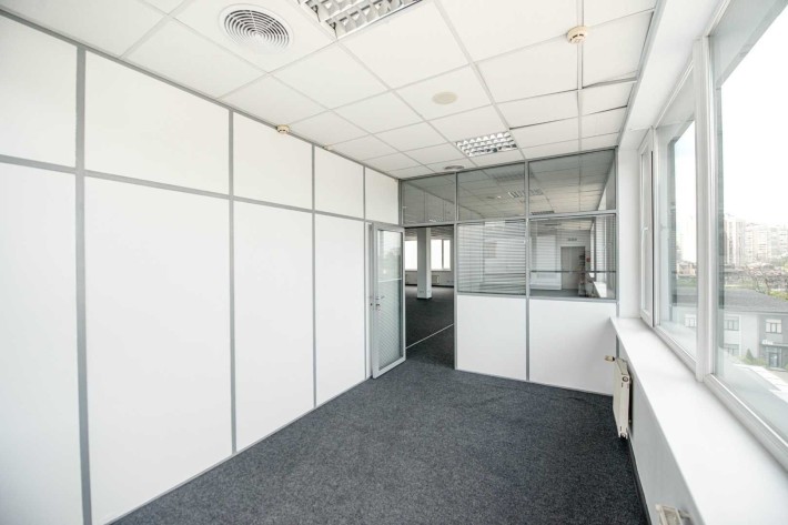 БЕЗ%  Офіс 337м2 БЦ FORUM Business City вул. Пимоненка, 13 - фото 1