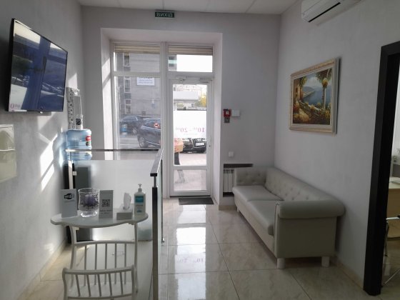 Центр.Фасад.Вітрина.Без комісії. Оренда приміщення біля м. Олімпійська Київ