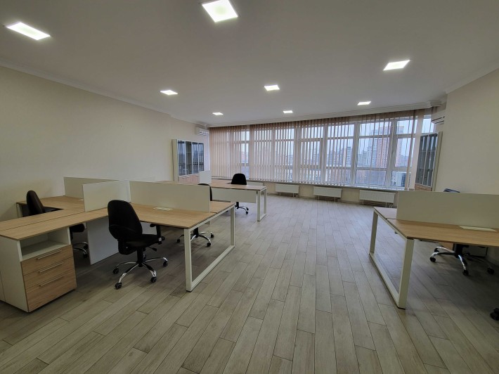 Аренда офиса с мебелью, центр, Кловский 7А, Без комиссии - фото 1