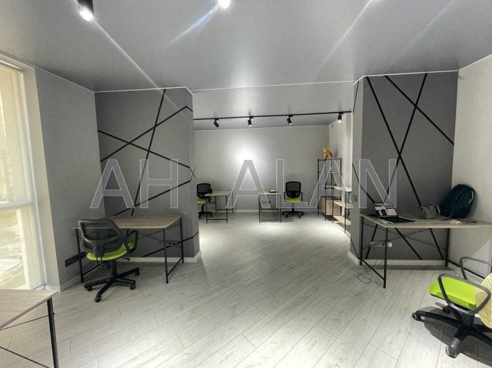 Оренда офісу з меблями, Солом'янський р-н, м. Вокзальна 7 хв - фото 1