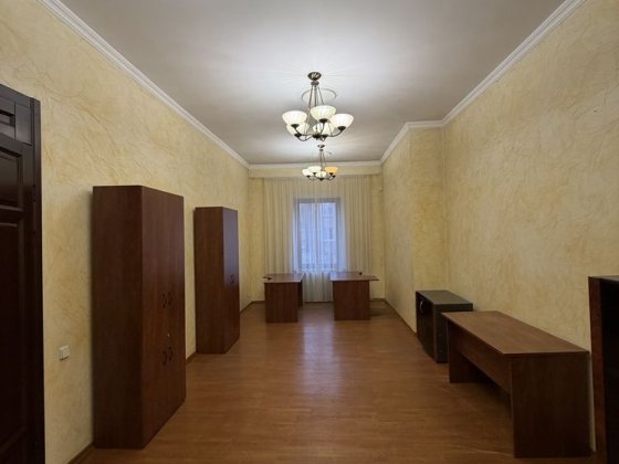 Аренда офиса на площади Соборной, истор.музей. 31кв.м.