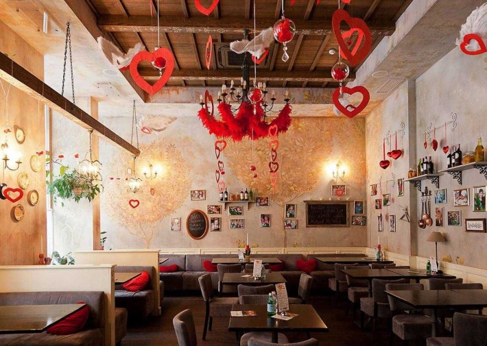 Супер! Ресторан, супермаркет в центре возле Оперного! 15 у.е за метр - фото 1