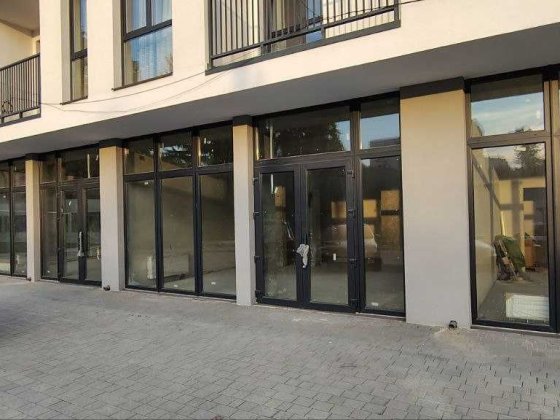 Оренда комерційного приміщення по вул. Перфецького Львів