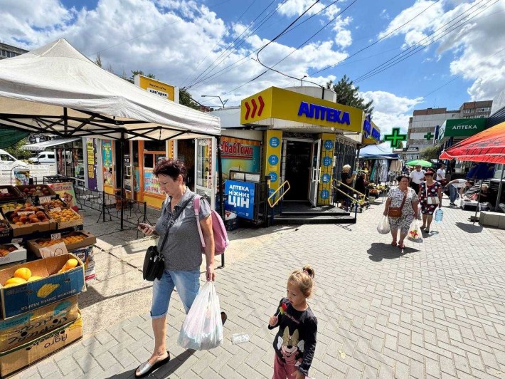 Намив ТОП місце біля АТБ 4 кв.м. фасад окремий вхід - фото 1