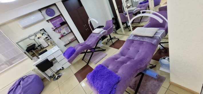 Сдам  лашмейкеру, бровисту, визажисту. Свет постоянно - фото 1