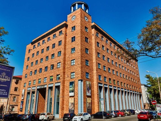 Оренда кабінету 34 м2 у ТДЦ "Атріум" ( м.Дніпро, пр-т Яворницького 22)