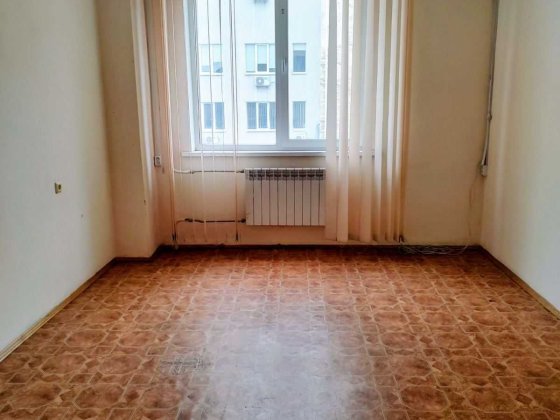 М.Васильківська- 1 хвилина! Здам офіс 21 м.кв. Кондиціонер! Генератор! Київ