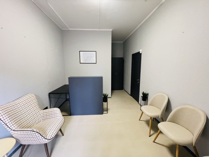 Без % офіс 40м2 приміщення салон кабінет лікаря магазин пр. Науки 62А - фото 1