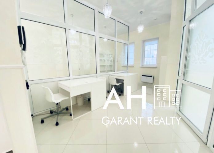 Офіс з меблями, ,вул. Чавдар 11 , метро Осокорки 5хв - фото 1