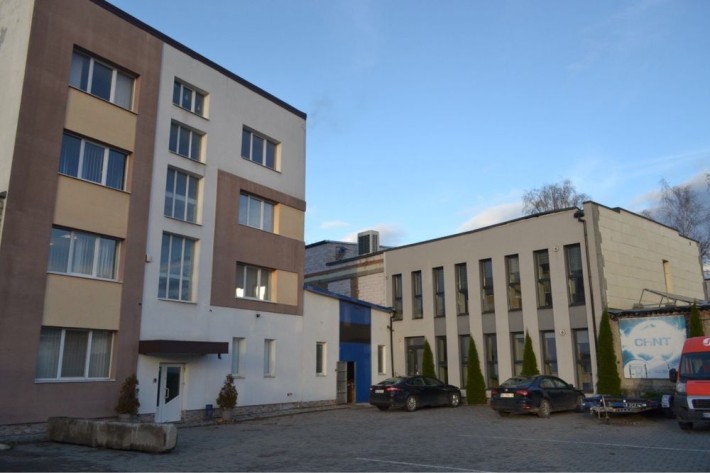 Здається в оренду офіс 26м2 вул. Зелена153 - фото 1