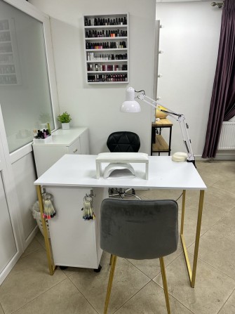 Сдам в аренду место мастеру маникюра - фото 1