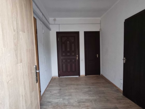 Оренда приміщення 65 м. р-н Автовокзал   без комісіі Миколаїв