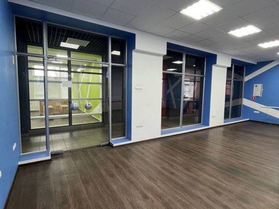 Аренда разних офисных Помещений, Центр -С.Эвис ( Бузника ) топ Локация Миколаїв