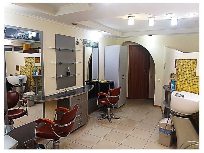 Оренда салону краси 40 м.кв. на вул. В҆҆ячеслава Зайцева - фото 1