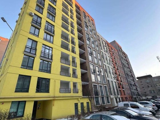 Оренда комірки з ремонтом по вул. Шевченка - ЖК Семицвіт Львов