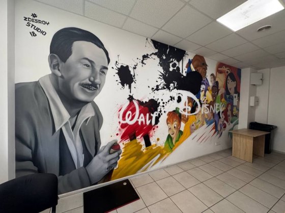 Оренда офісного приміщення зі своім входом. Світло є! Центр