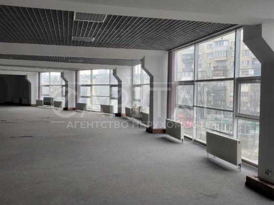 Оренда Офісу в БЦ "Петропавлівський", Офіс Куренівка, Кирилівська 160 Киев