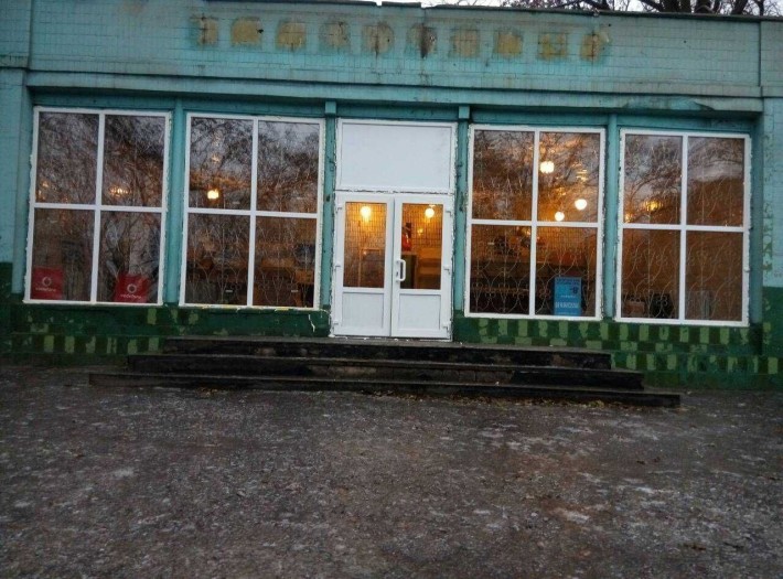 Оренда нежитлового приміщення на пр. Нігояна, біля Органного залу - фото 1