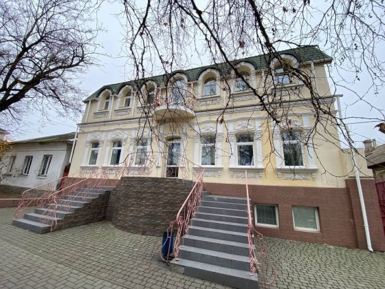 Аренда фасадного здания в Центре Шевченко/Декабристов 450м 210 грн Николаев