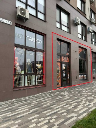 Оренда  фасад  пр-т Європейського Союзу (Правди) 45А - фото 1