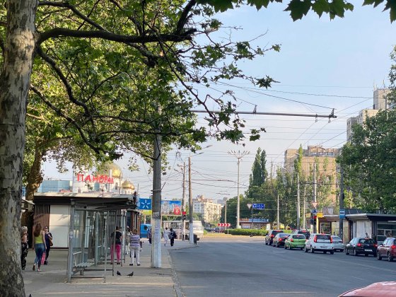 Фасадное помещение на активном прешеходном трафике. ул Королева 33. Одеса