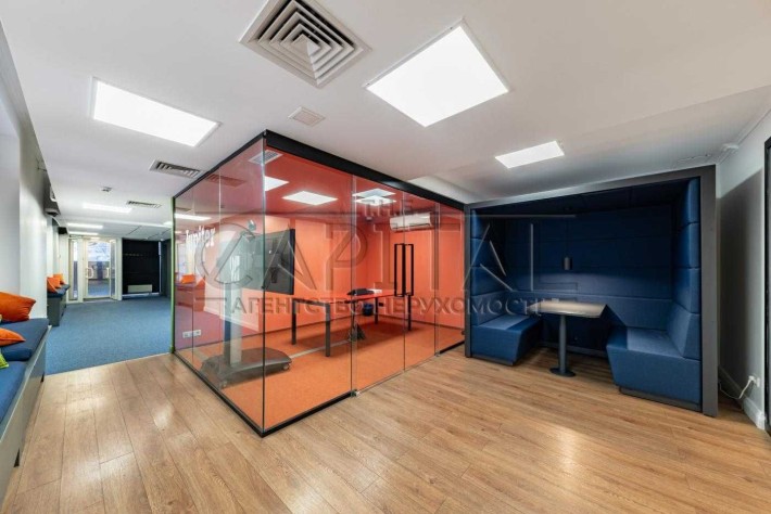 Оренда офісу без меблів /свій вхід /метро Університет / Саксаганського - фото 1