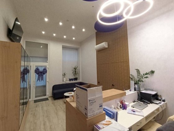 сдам фасадное помещение в самом центре города, 200 кв.м Одесса