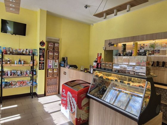 Оренда нежитлового приміщення/ магазин на вул. Закревського 42А