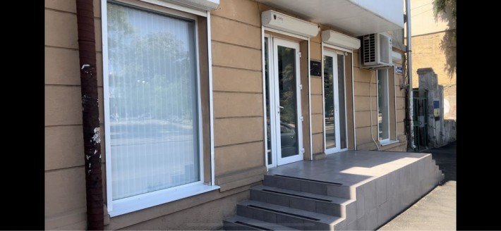 Сдам комерческое помещение - фото 1