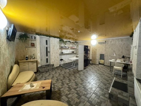 Оренда комерції Салон краси центр Львів Львів