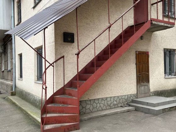 Сдам свое офисное помещение(Пр.Гагарина) Одеса