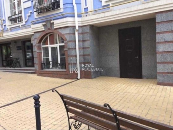 Оренда приміщення Подільський район Дегтярна 7 40 м Воздвиженка ТОРГ Київ