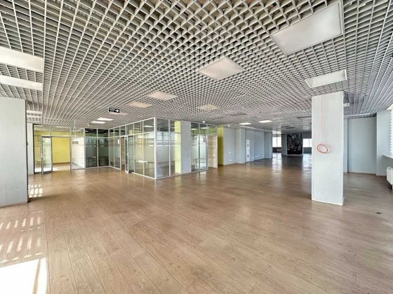 Без %! Оренда офісу опен-спейс в бізнес центрі (1300 кв.м.)