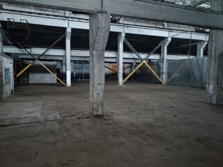 Солом'янський р-н. Склад 540м на рампі - фото 1