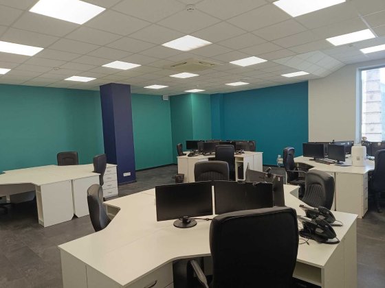 здам офіс преміум класу