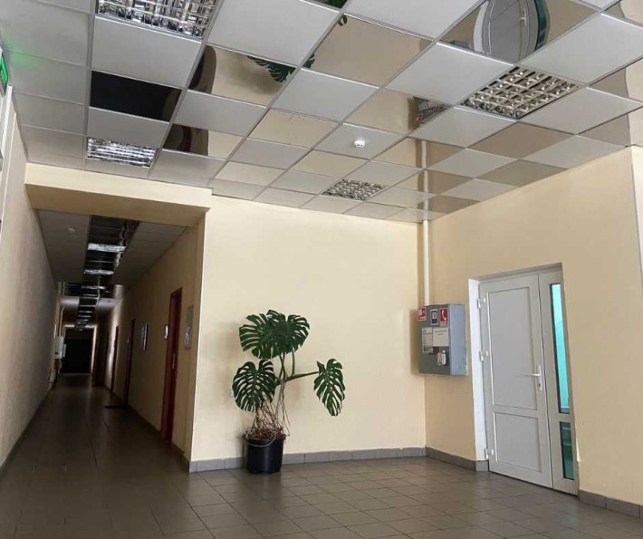 Оренда маленьких офісів, 8м2, 10 м2, 16м2. Святошинський р-н - фото 1
