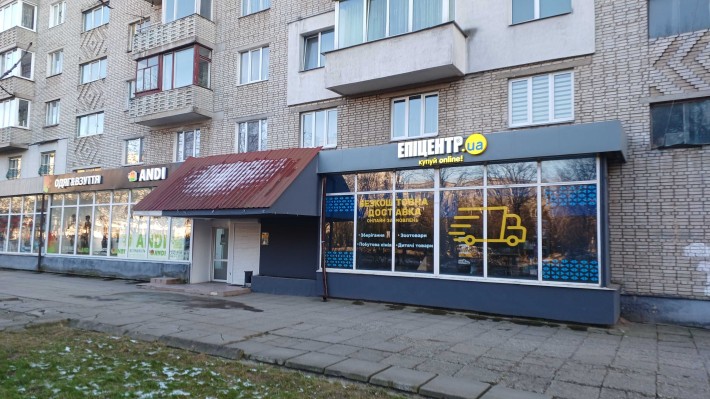 Оренда приміщення во вул. Володимира Великого, 35 - фото 1