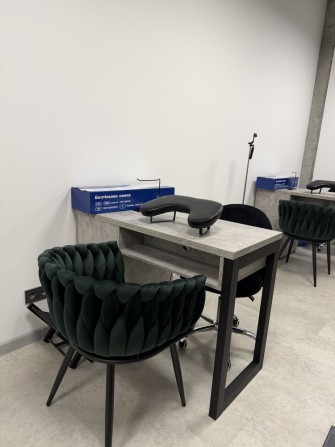 Здам в оренду робоче місце майстрам манікюру - фото 1