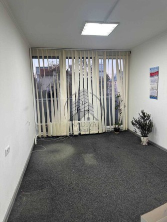 Оренда офісних приміщень у Франківському районі по вул Коновальця - фото 1