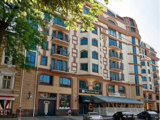 СДАМ! ИСТОРИЧЕСКИЙ ЦЕНТР. Фасадный офис в  Бизнес Центре. Одесса