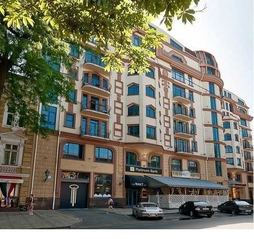 СДАМ! ИСТОРИЧЕСКИЙ ЦЕНТР. Фасадный офис в  Бизнес Центре. - фото 1