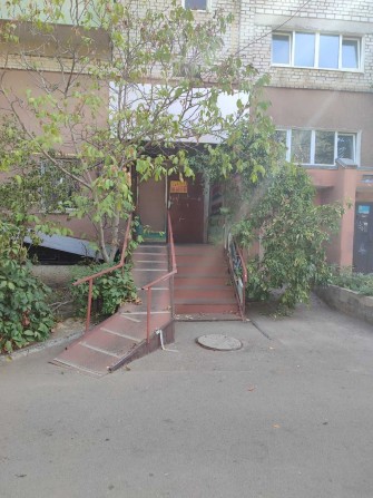 Сдается помещение 300 кв.м Озерная, 13 вход со двора - фото 1