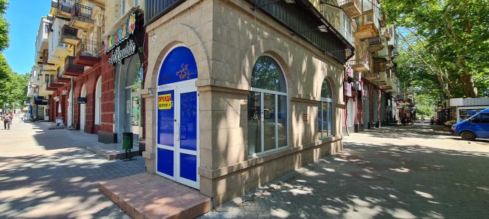 Оренда підвального приміщення. 250 кв.м, ріг Спаська/Соборна. - фото 1