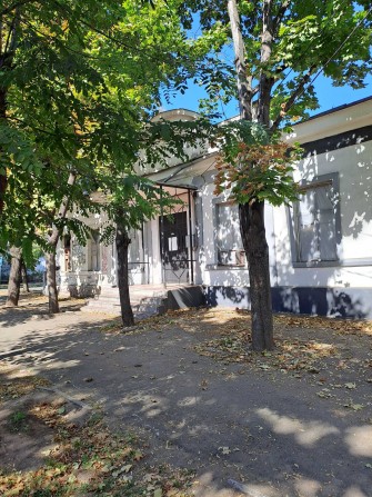 Здаєтся в оренду комерційне приміщення в центрі міста Миколаєва - фото 1