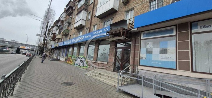 Оренда комерційне приміщення вільного призначення Фасад. - фото 1