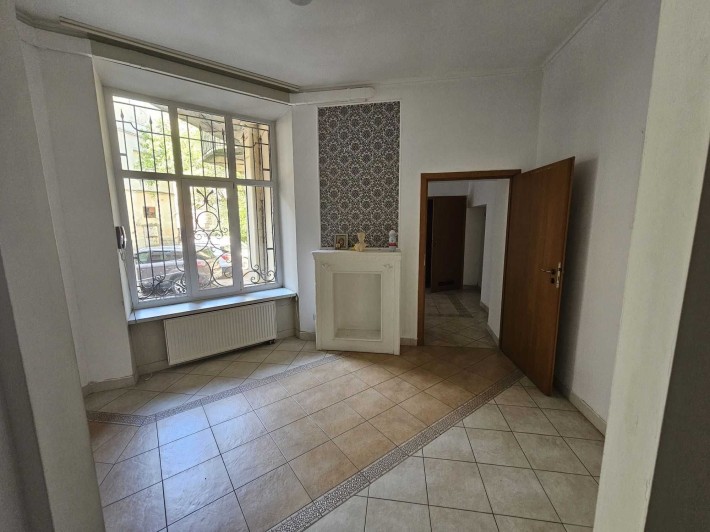 Оренда комерційного приміщення вулиця Івана Франка центр - фото 1