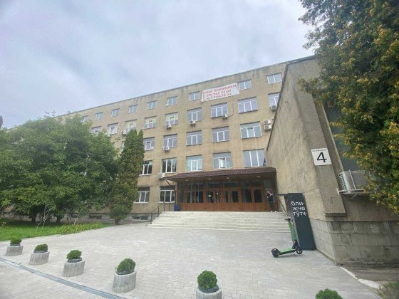 Оренда приміщення 600 м2 В.Великого,4 Львов